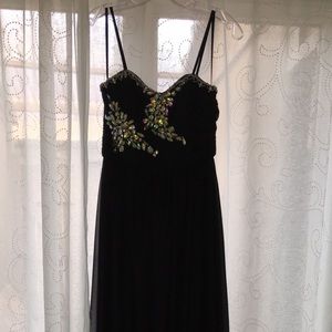 Black prom dress